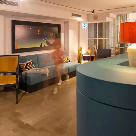 Maria Luisa By Introvert Otel