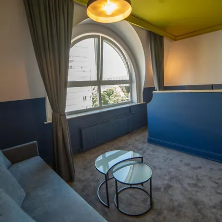 Maria Luisa By Introvert Otel