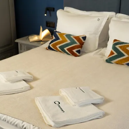 Hotel Maria Luisa By Introvert