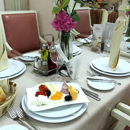 Maria Luisa By Introvert 호텔 소피아