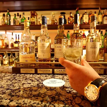 호텔 Maria Luisa By Introvert 4*