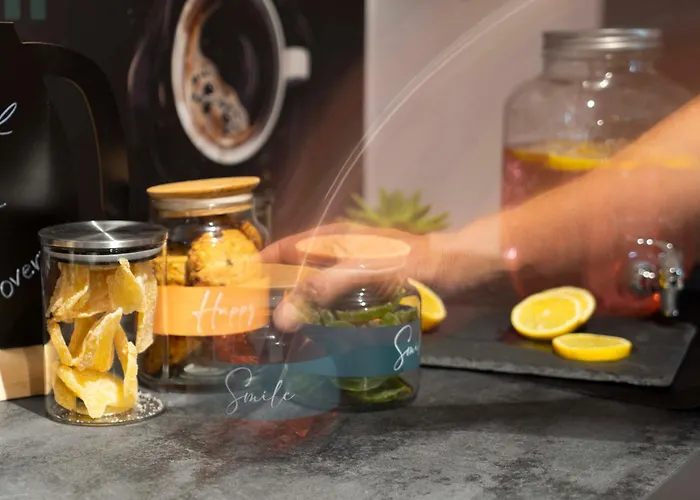 Maria Luisa By Introvert Hotell