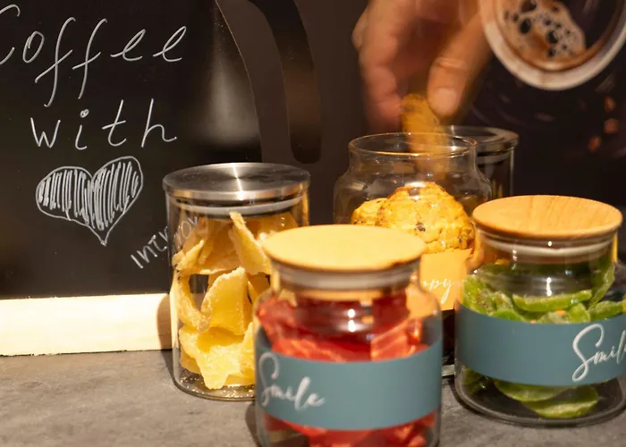 Maria Luisa By Introvert 4*