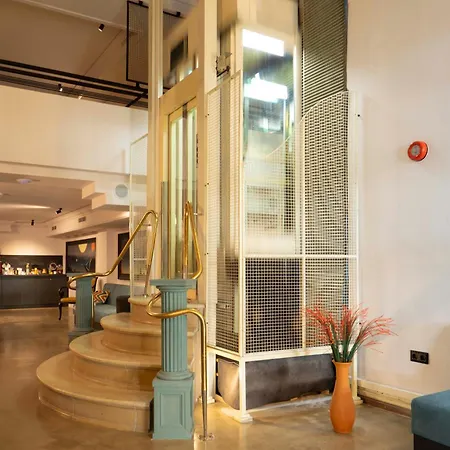 Otel Maria Luisa By Introvert 4*