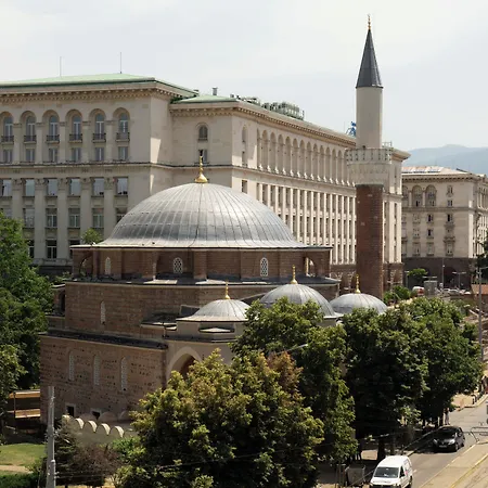 Otel Maria Luisa By Introvert Sofya