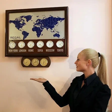 Maria Luisa By Introvert