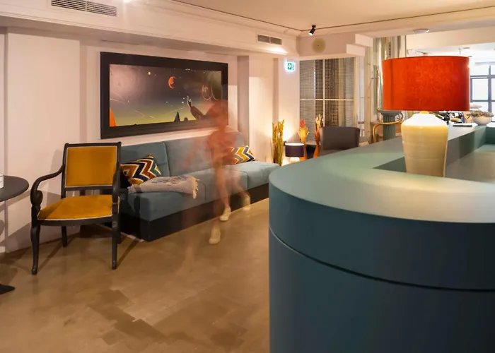 Maria Luisa By Introvert Hotel