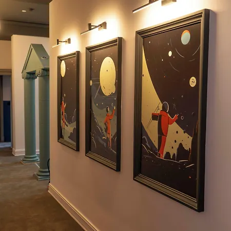 Hotel Maria Luisa By Introvert Sofie