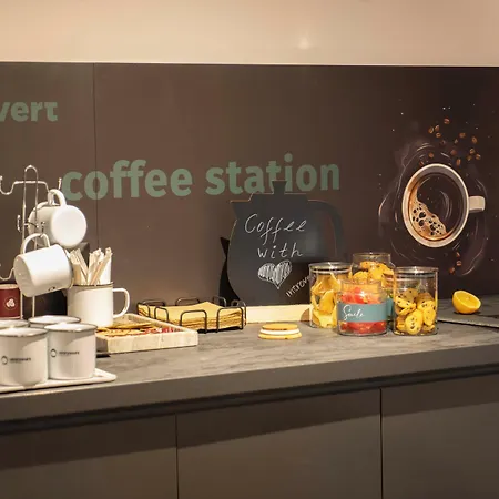 Hotel Maria Luisa By Introvert